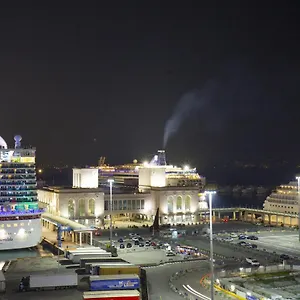 verificați disponibilitatea