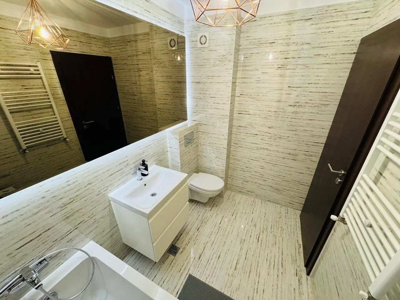 Dream Studios 1 부쿠레슈티