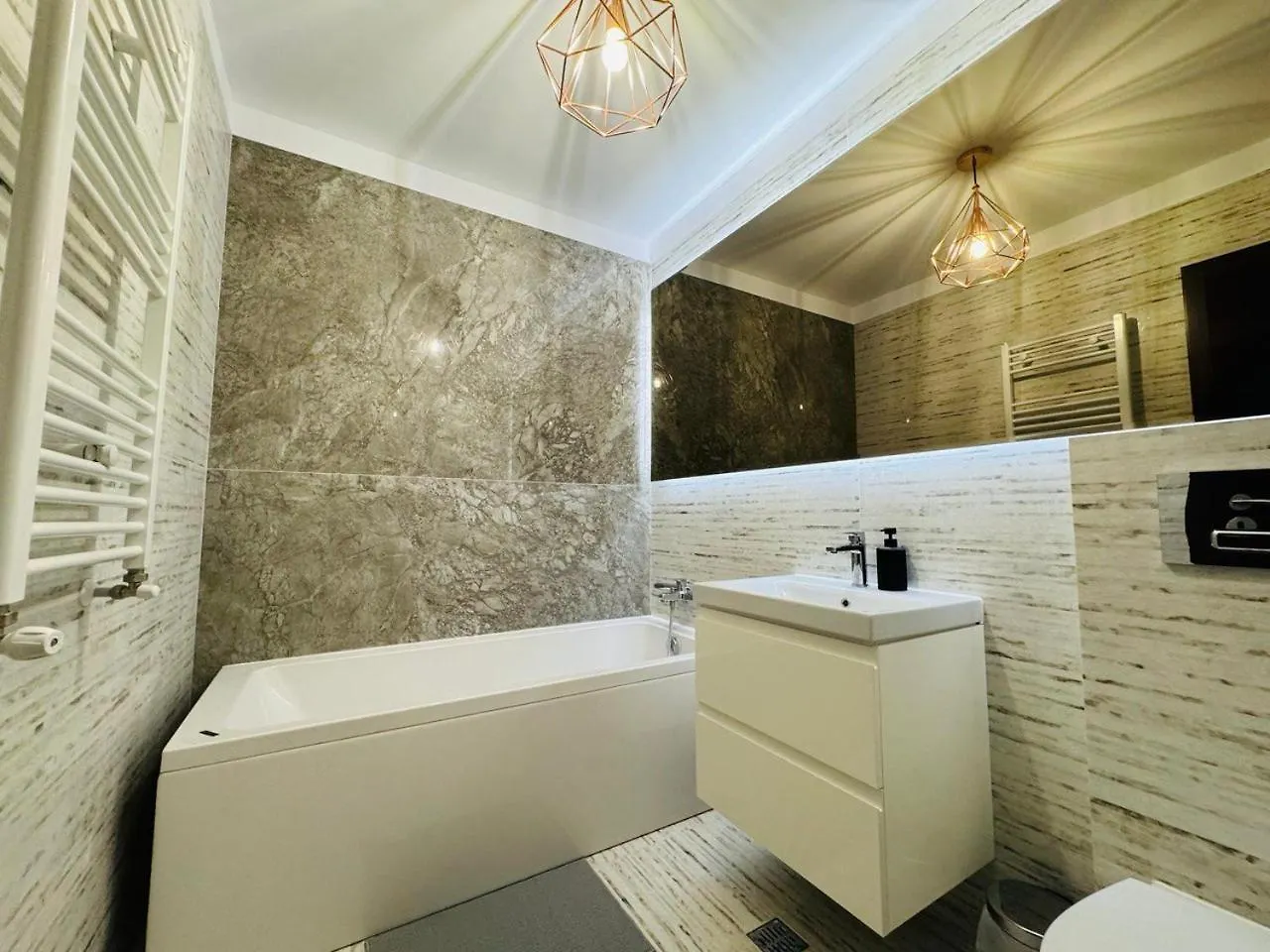 Apartment Dream Studios 1 Bucharest